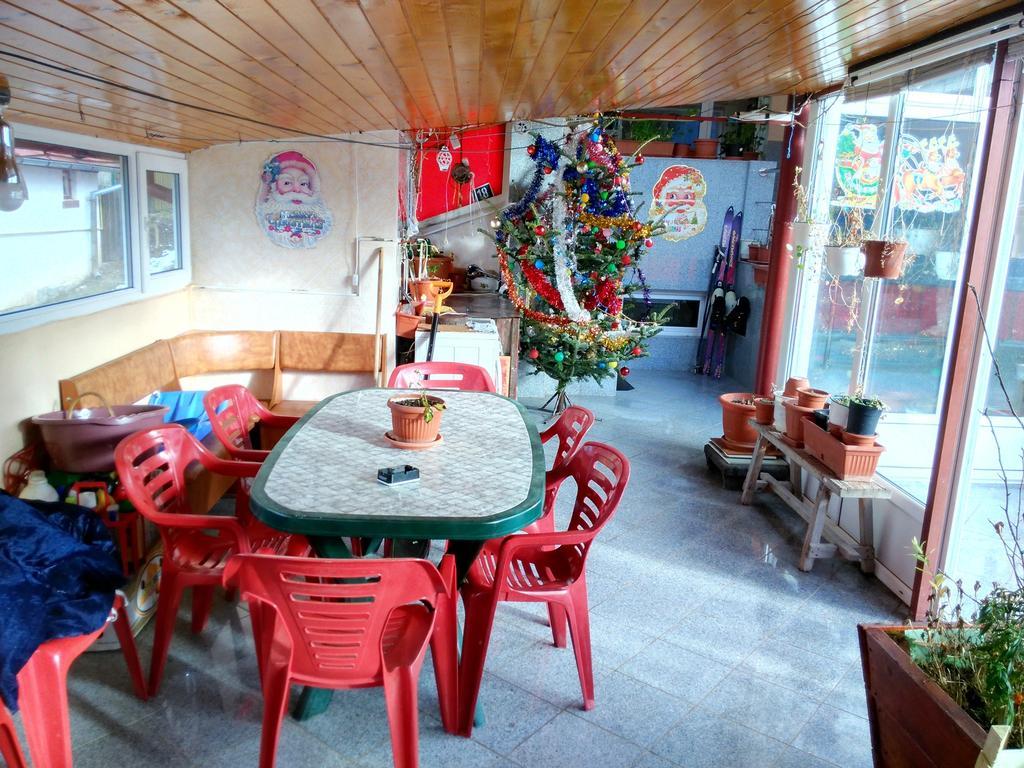 Vila Marcela Buşteni Pokoj fotografie